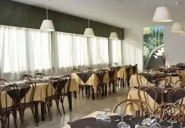 Hotel Airone Марина-ди-Пьетрасанта