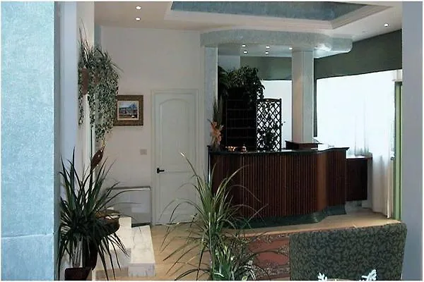 Hotel Airone B&B Marina di Pietrasanta Italia